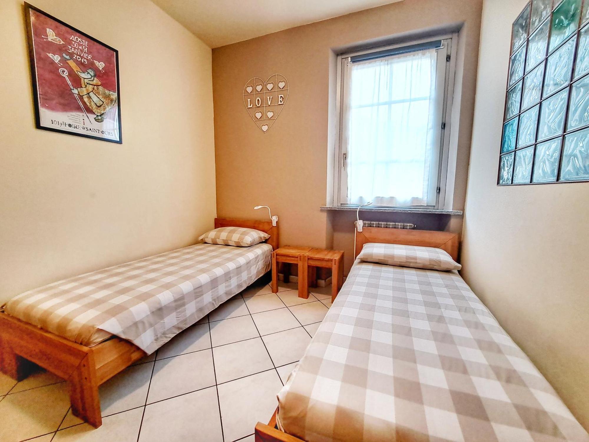 Casa Alpina - *